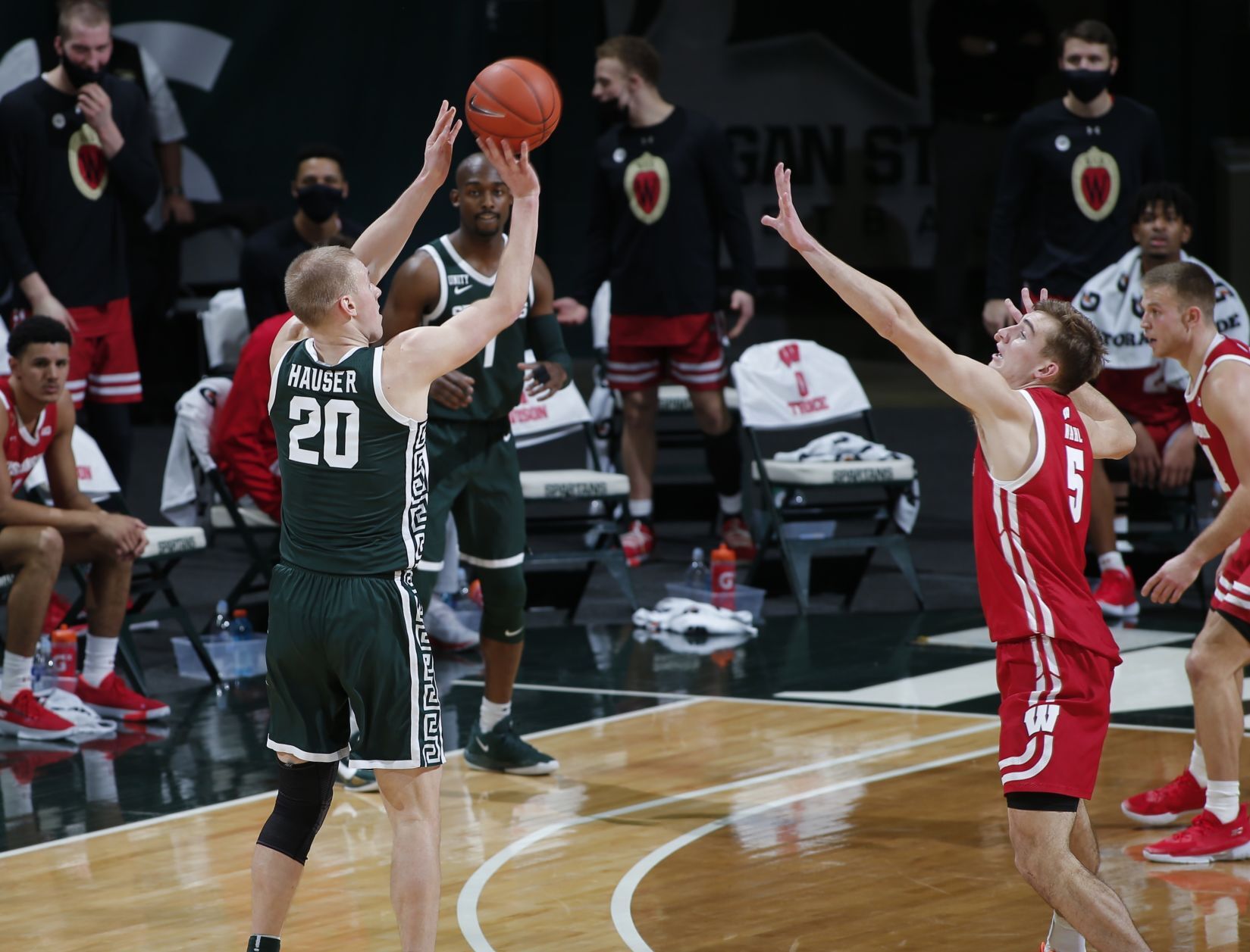 UW 85, Michigan State 76